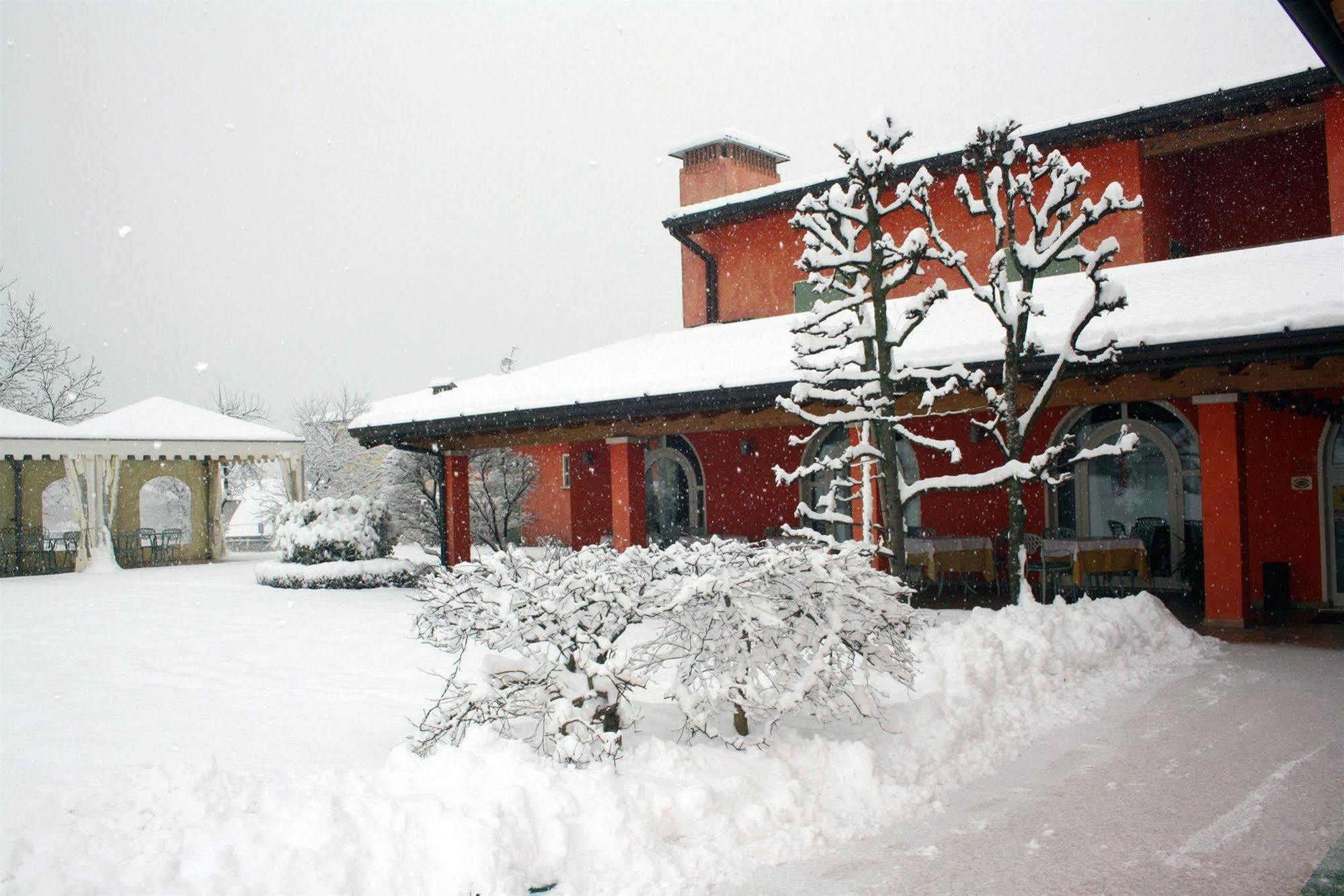 Hotel Al Poggio Verde Barghe Exterior photo